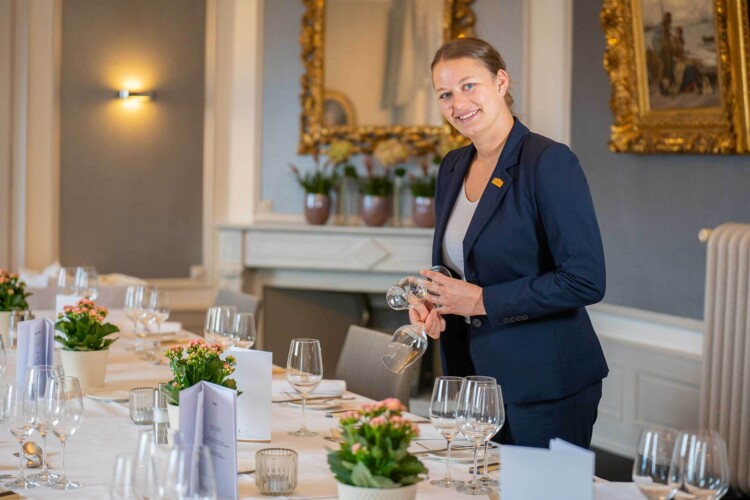 Koordinator:in Seminar & Bankett 80-100%